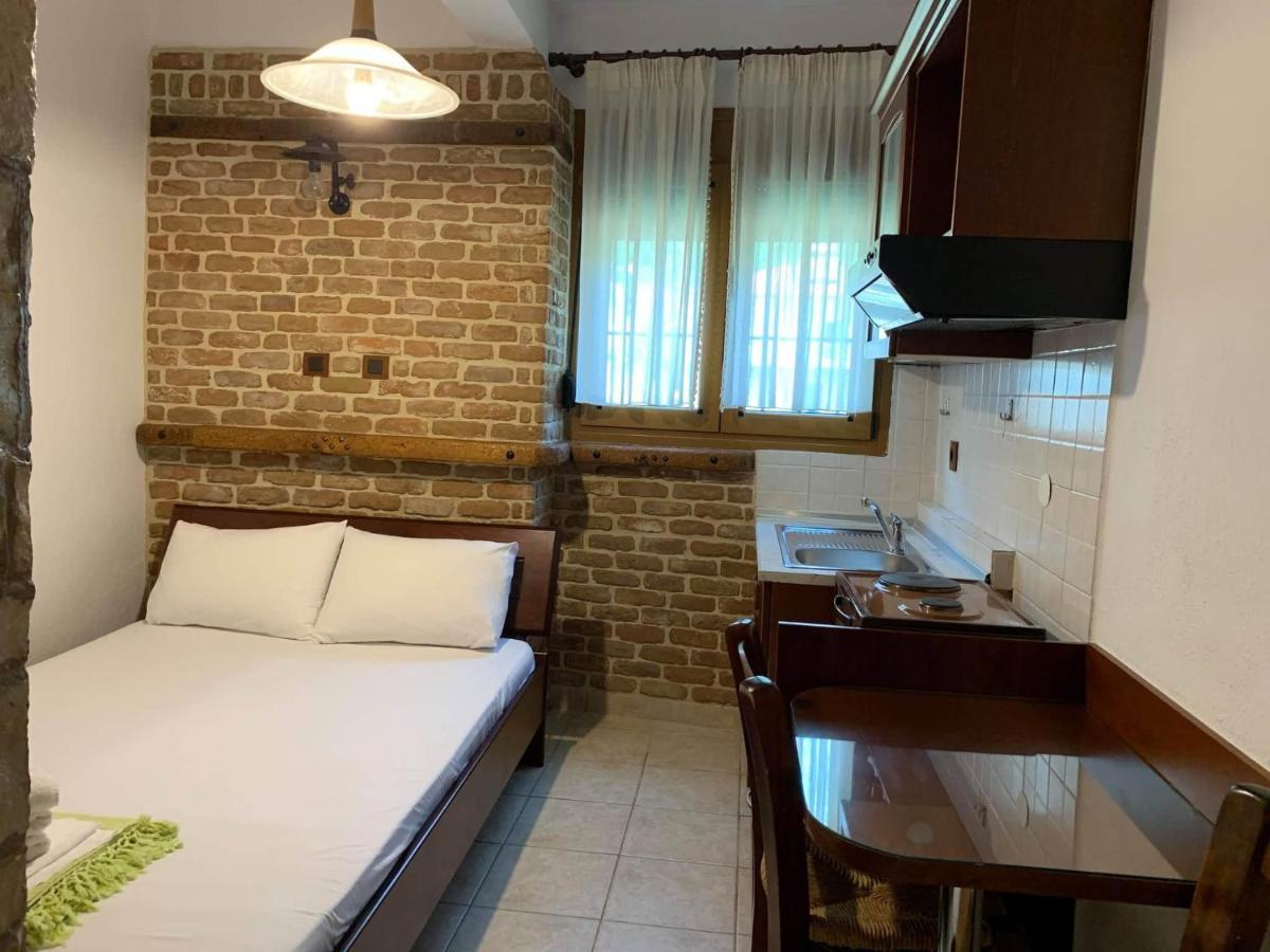 Alexandros Apartment Loutraki  Ngoại thất bức ảnh