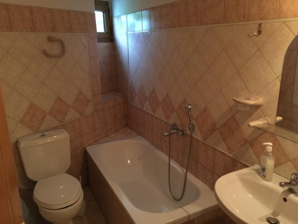 Alexandros Apartment Loutraki  Phòng bức ảnh